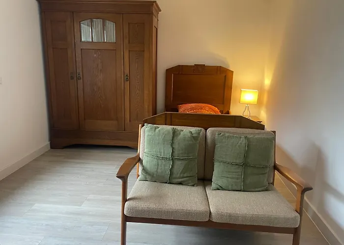 2 Schlafzimmer 4 Einzelbetten Apartment *