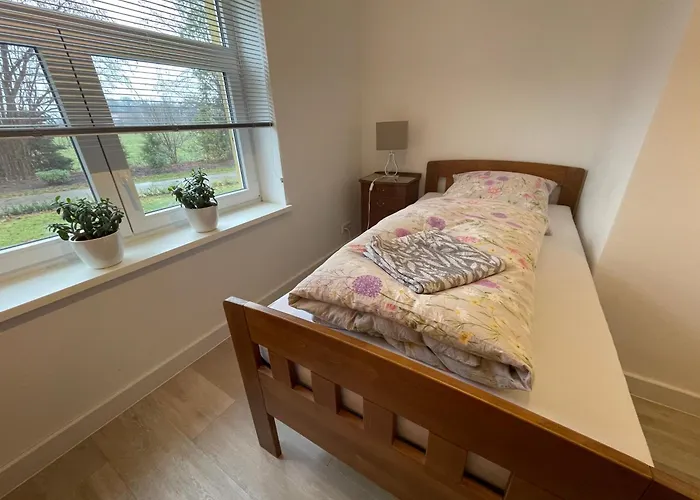 2 Schlafzimmer 4 Einzelbetten *